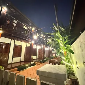 Kee Lee *** Luang Prabang
